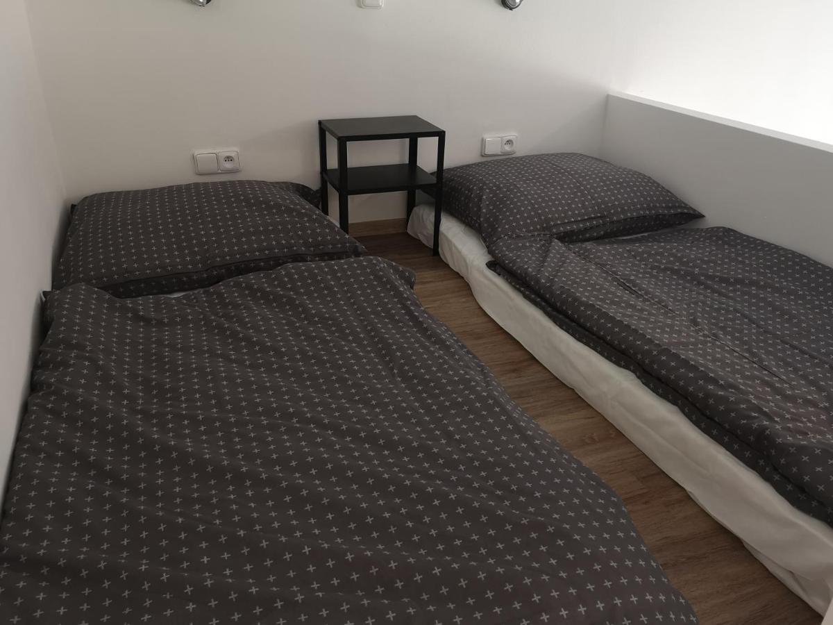 Fine Apartment In Centrum Of Slany With Aircondition ภายนอก รูปภาพ